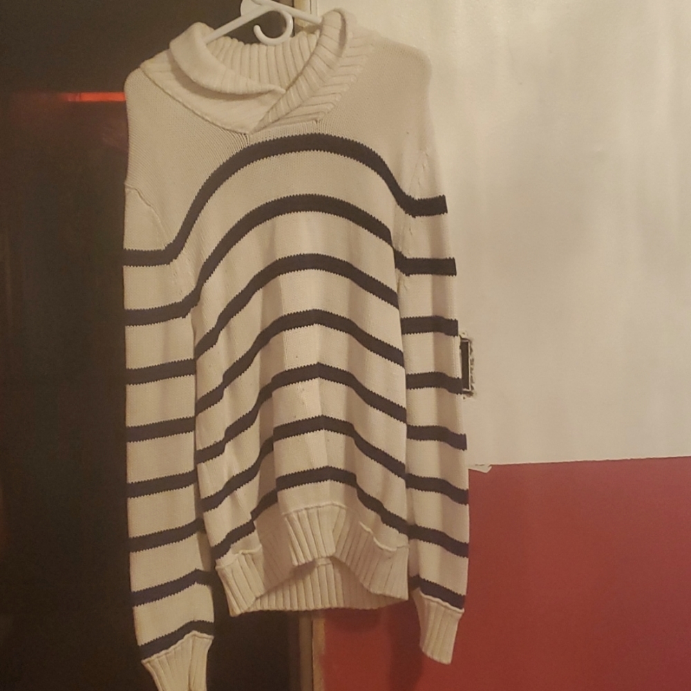 Men's American Eagle Sweater White N Blue Stripes (L)